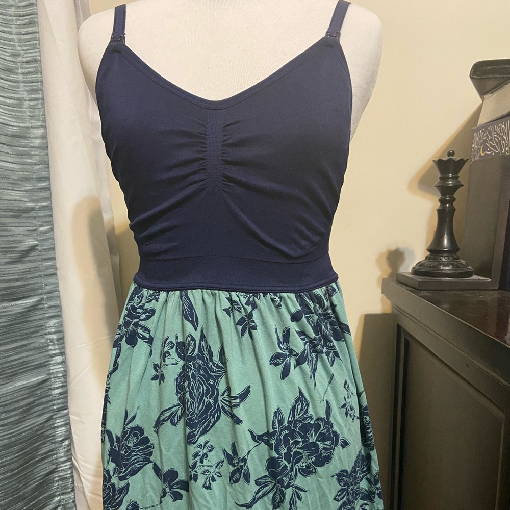 Motherhood floral nursing nightgown size large